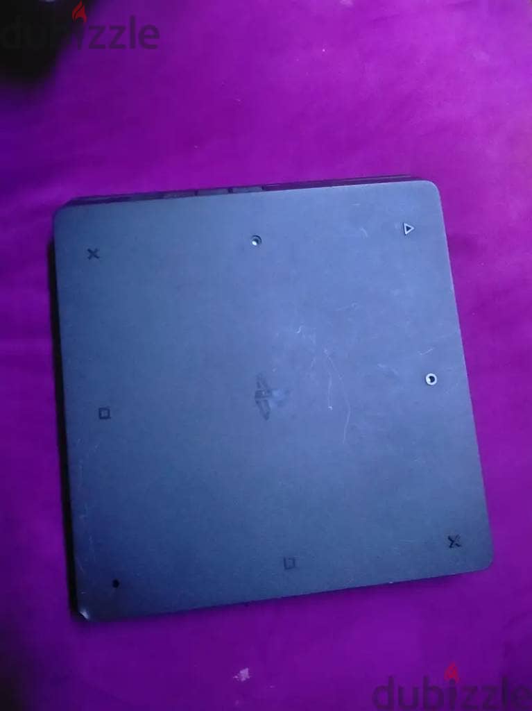 Ps4 slim 4