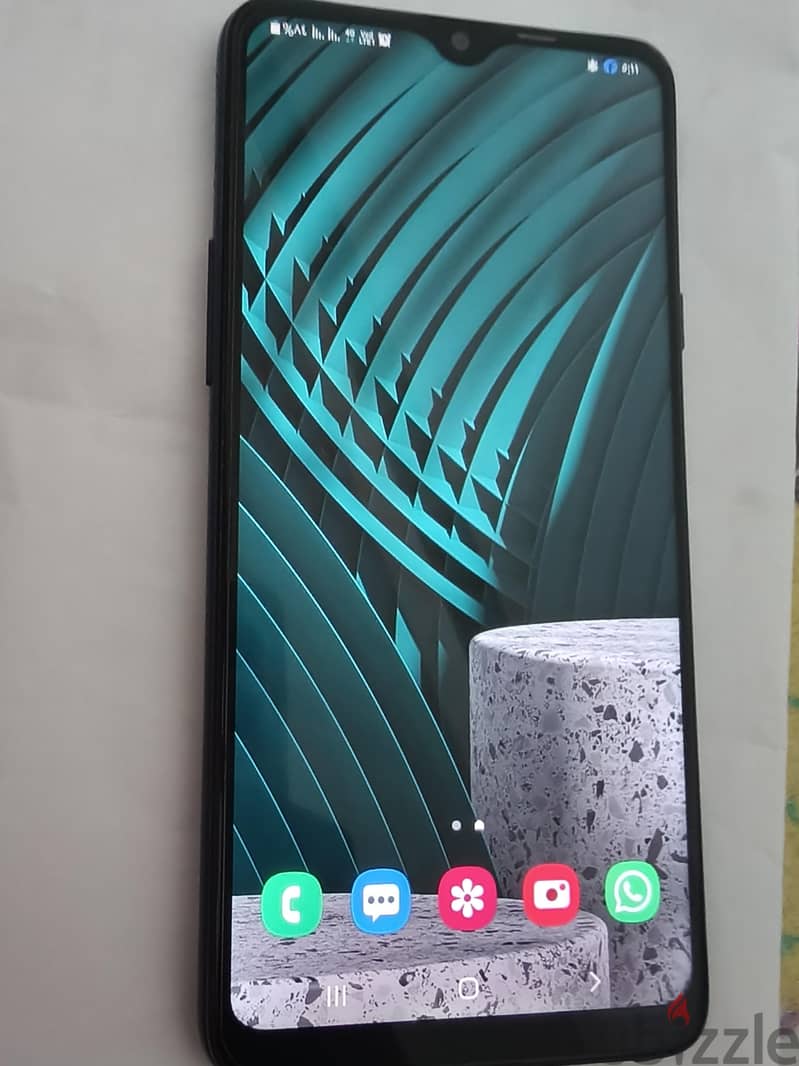Samsung A20 1