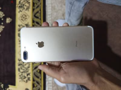 آبل - آيفون 7 بلس