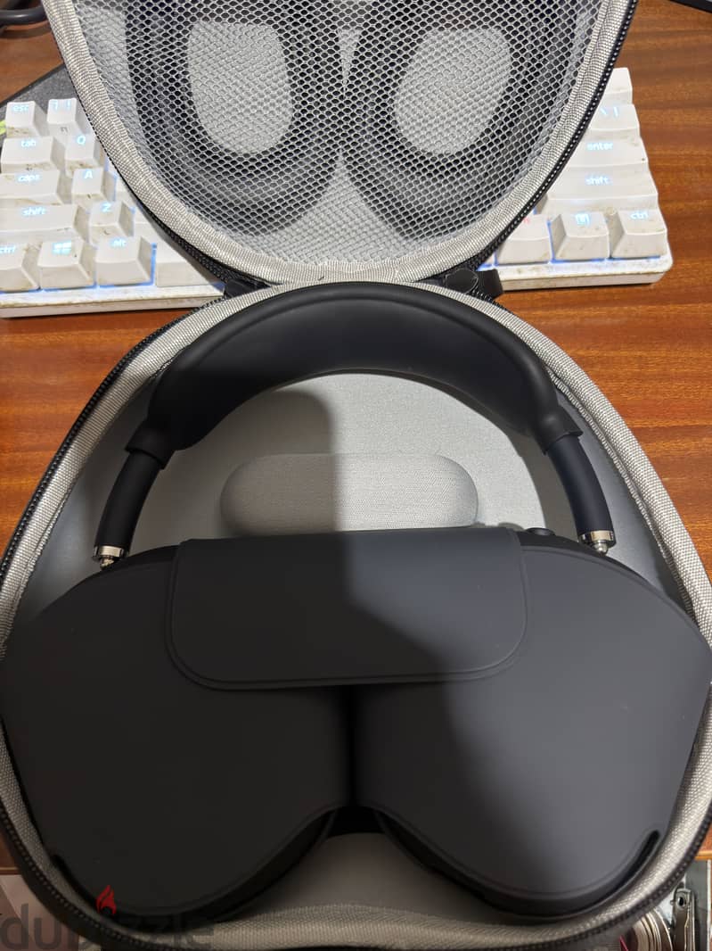 Apple AirPods Max (USB-C) 2