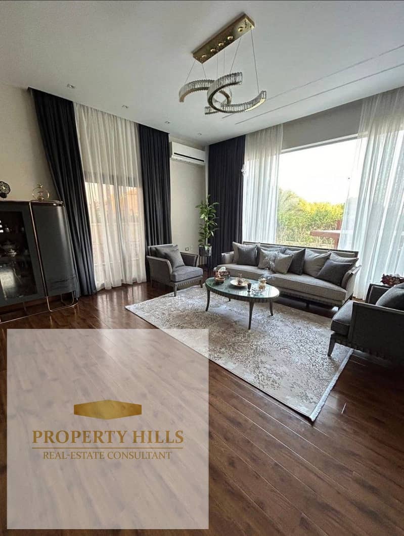 فيلا بـ٤ غرف نوم في ماونتن فيو ١.١، صورة ٥ من ١٢