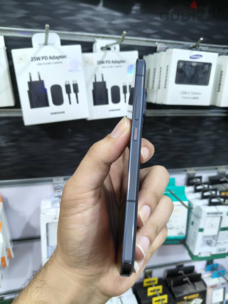 Honor Magic7 5
