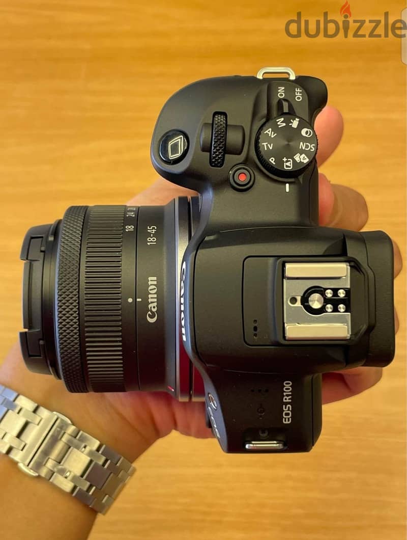 canon r100 8