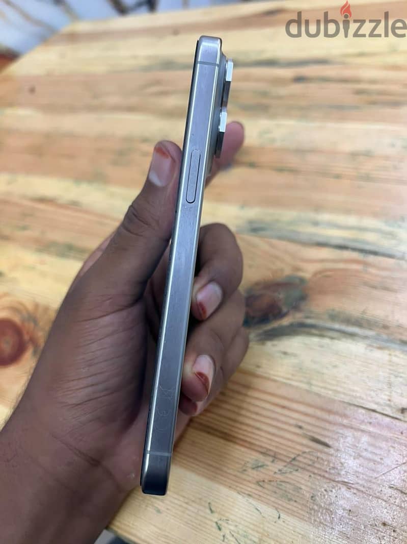 Apple - iPhone 15 Pro Max 2