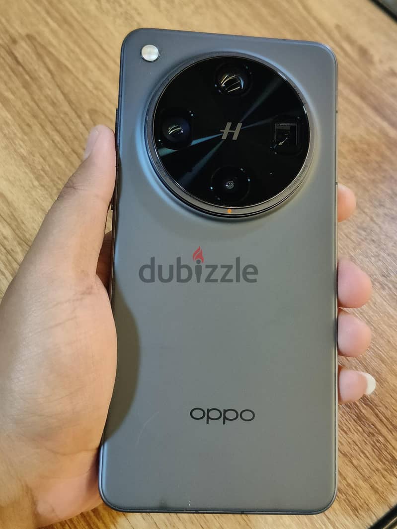 Oppo Find X8 Ultra 1