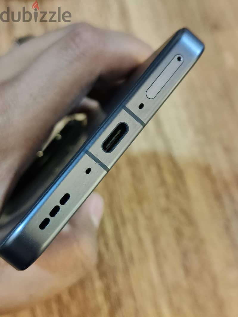 Oppo Find X8 Ultra 6
