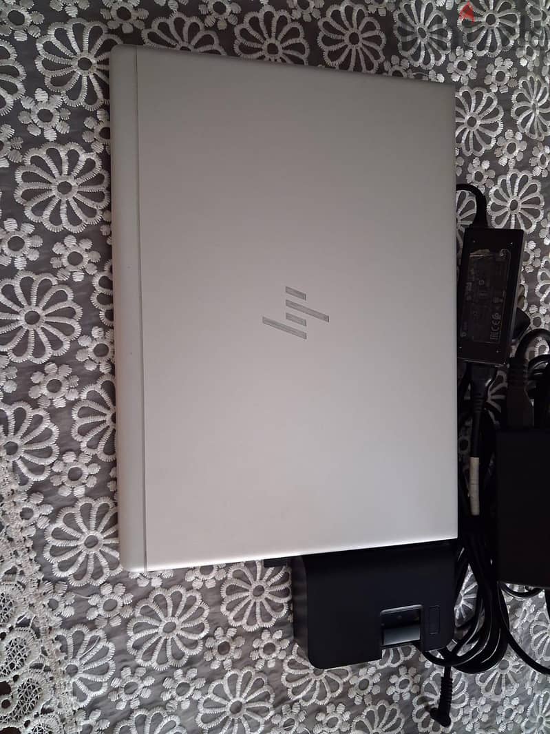 HP elitebook 830 G6 4