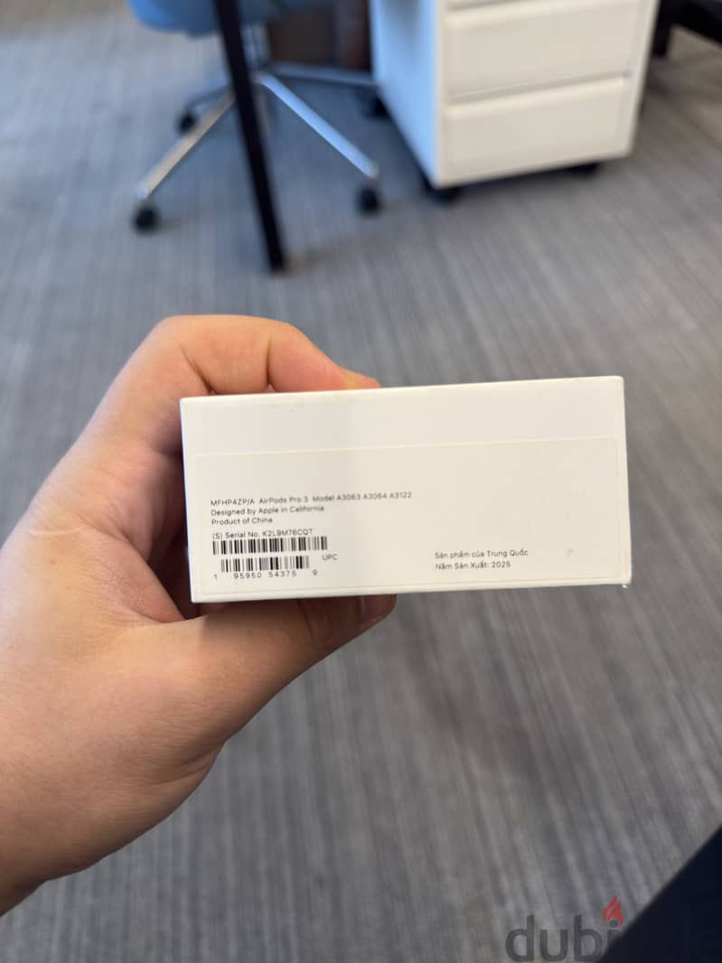 AirPods Pro 3 4