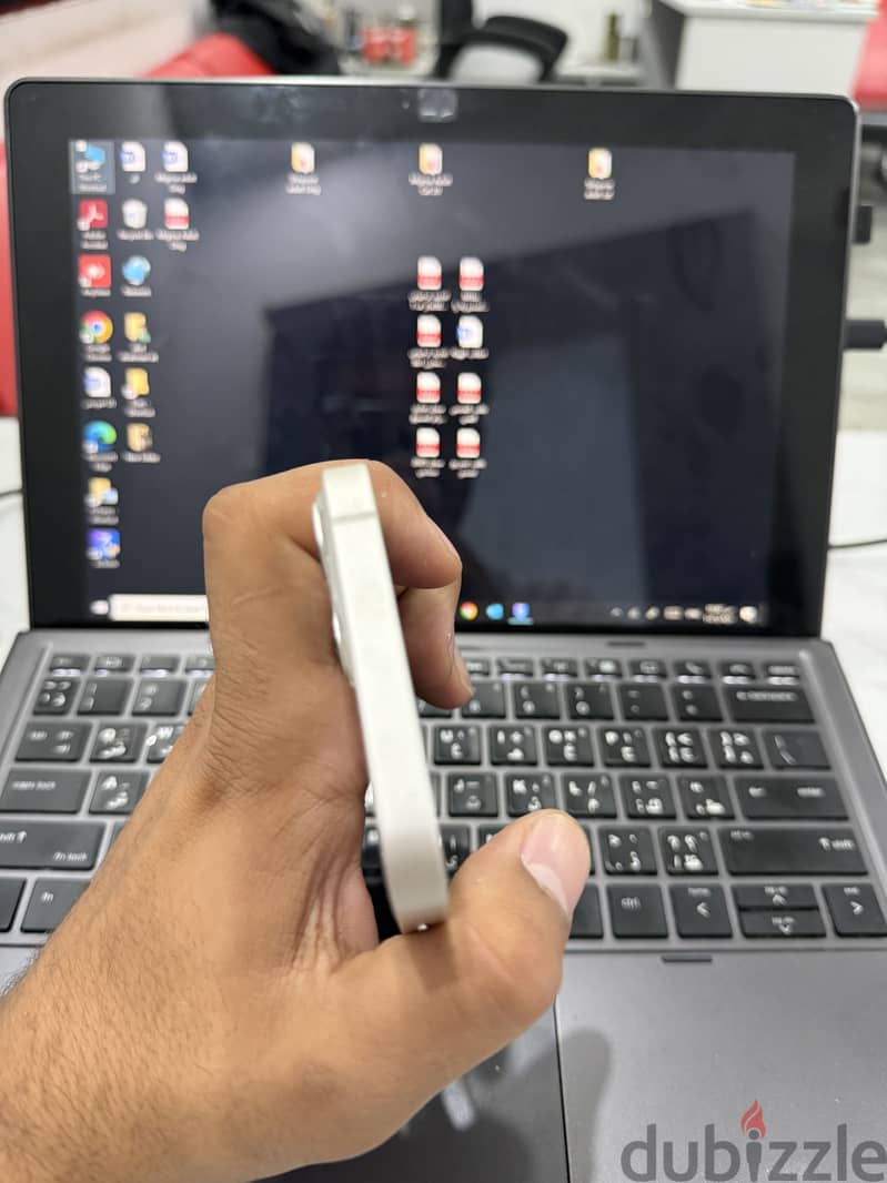 آبل - آيفون 13 5