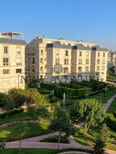 بنتهاوس بالرووف بموقع مميز للبيع في كومباوند ماونتن فيو هايد بارك - استلام فورى -Mountain View Hyde Park