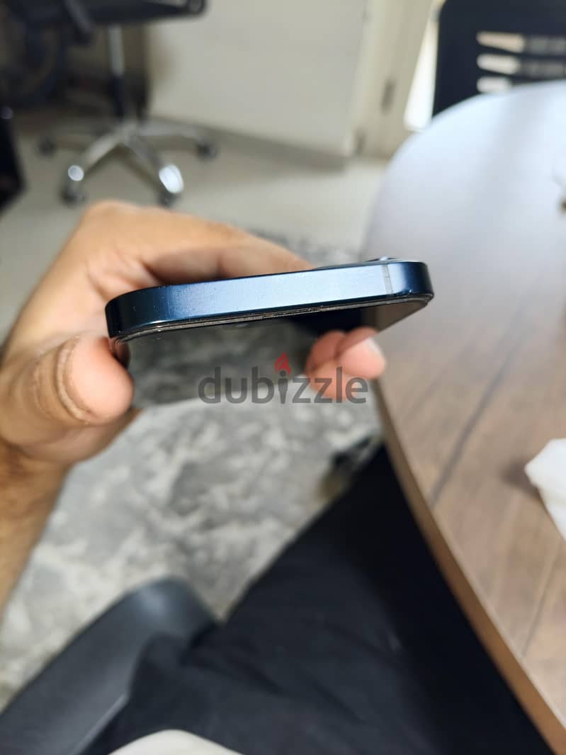 آبل - آيفون 13 5
