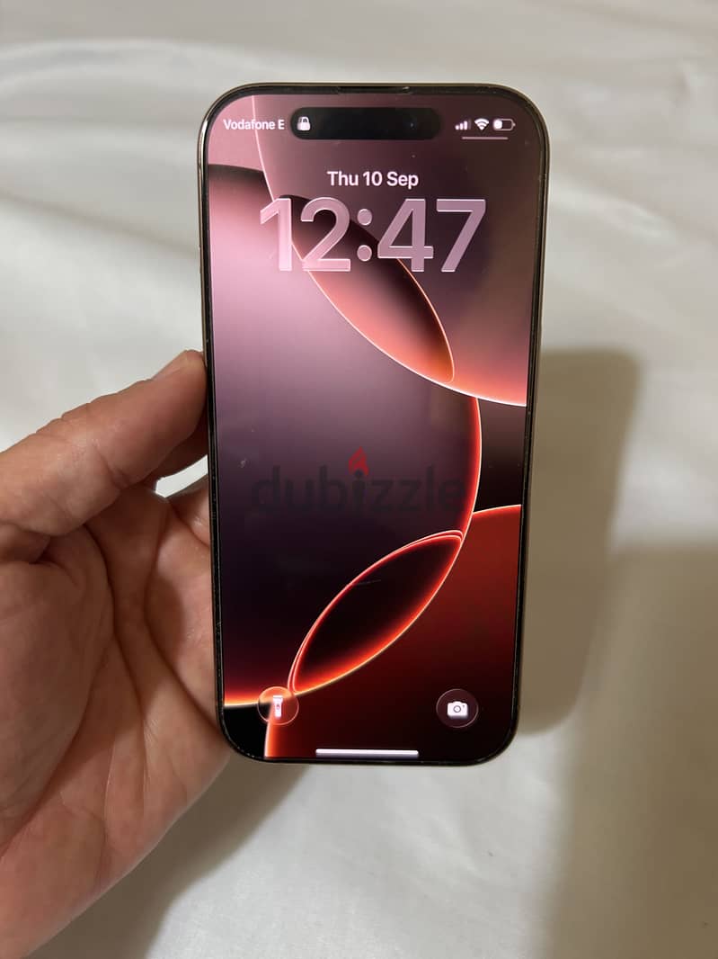 iPhone 16 pro 512 جديد تماما 5