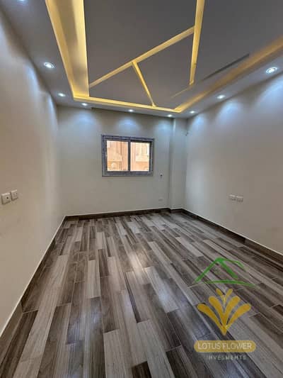 Apartment for rent in New Lotus _ Fifth Settlement, second number from Al-Nawadi Street, two minutes to South 90th Street