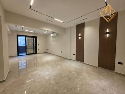 **شقة Ultra Super Lux 230م للبيع في قلب المهندسين | جامعة الدول العربية | فيو نادي الزمالك **