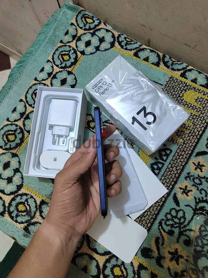 اوبو رينو 13 1