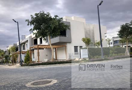 Lowest Price Ready To Move Twin House For Sale In The Crown Palm Hills Golf Extension 6th of October Giza