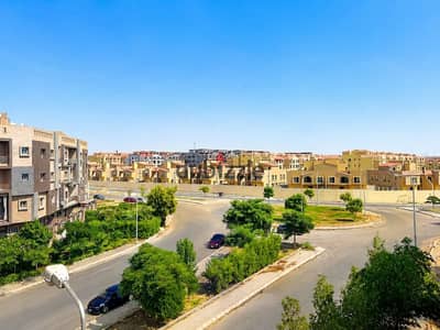شقة للبيع – المنطقة السادسة، مدينة الشروق