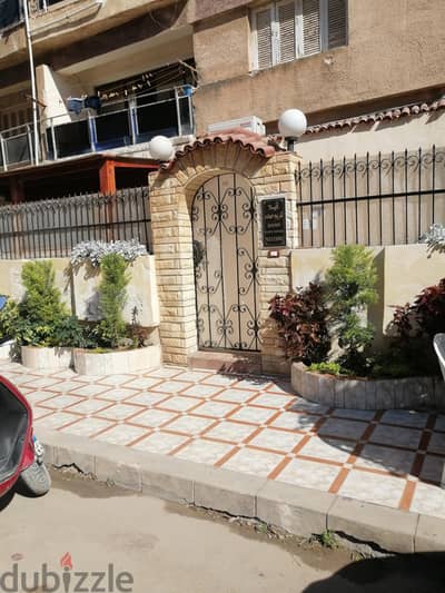 شقه ارضى للايجار الشهري بالشتاء بالمعمورة الشاطئ شامل كارنيهات الدخول