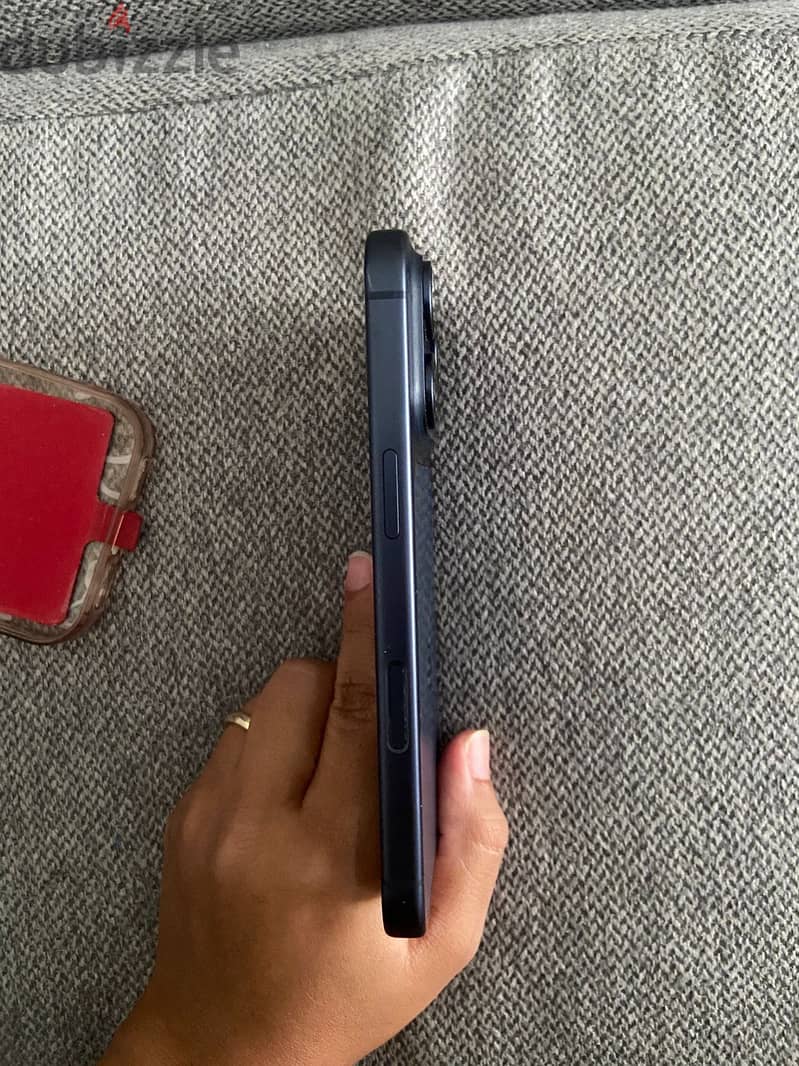 Apple - iPhone 17 Pro 1
