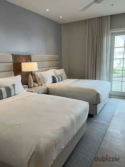 Ready-to-Move-In Semi-Finished 40% Cash Discount Apartment in a Prime Location in Andalus, Directly in Front of Hyde Park Gate