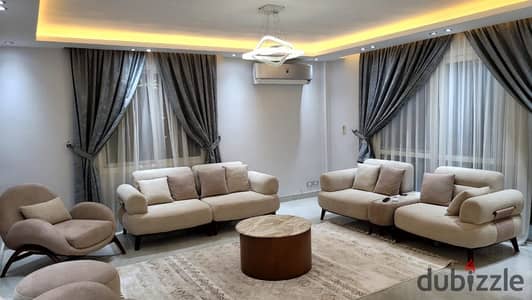 متاح شقه مفروشه قريب للبطل عبد العزيز