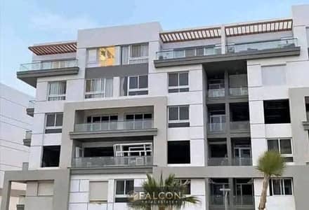 Luxury apartment for sale at the launch price by Hyde Park Developments in the "One Hyde Park" compound, New Cairo (Golden Square area).