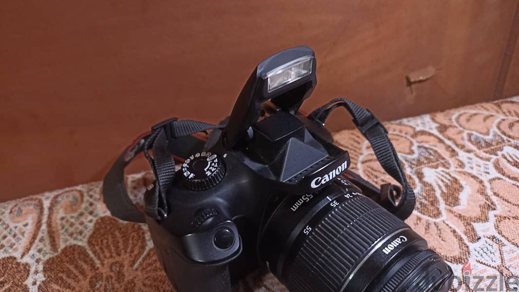 Canon EOS 4000D 6