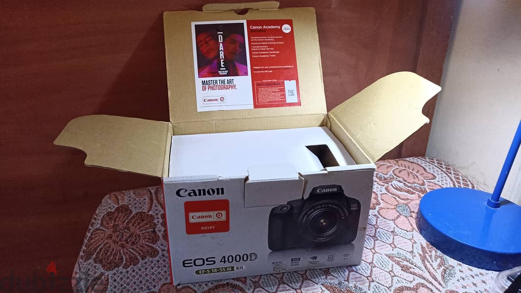 Canon EOS 4000D 9