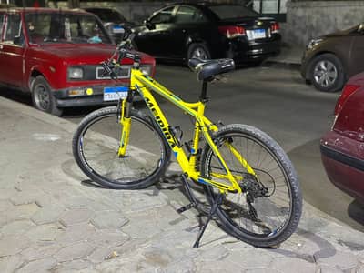 دراجة MEIDIDA بحالة ممتازة