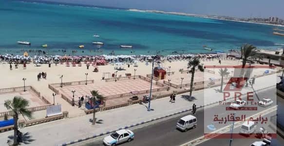 شقه للايجار مفروش سبورتنج على البحر مباشر - مكيفه