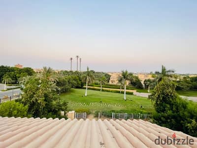 فيلا فاخره مستقله نموذج V المميز للبيع في مدينتي بجوار نادي الجولف ومنطقه البحيرات مباشره فيو ممشي الجولف Madinaty
