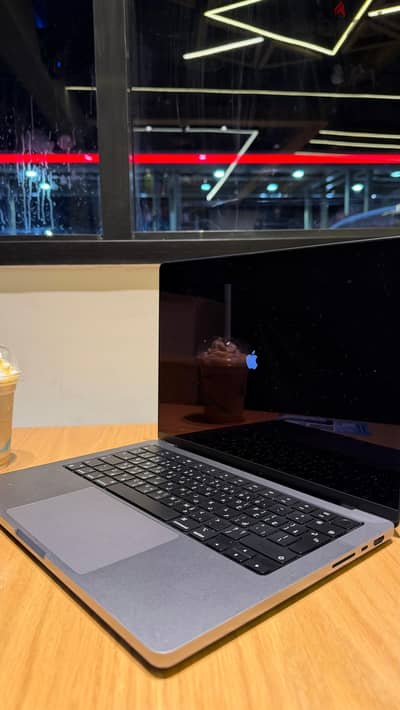 MacBook Pro 14" M1 Pro 16GB 512GB FullBox