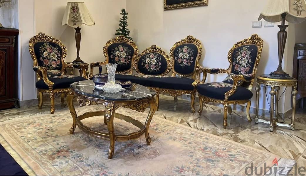 للبيع 4