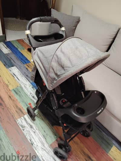 سترولر استخدام خفيف بحاجة جيدة