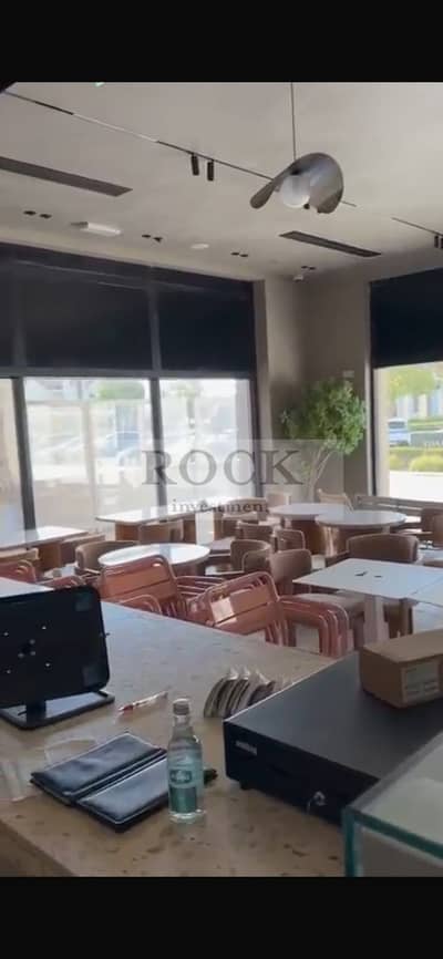 للايجار محل كافيه 196متراستلام فوري متشطب بالكامل الترا سوبر لوكس مع امكانيه الفرش في كمبوند مفيداالتجمع الخامس القاهرة الجديدة In Mivida