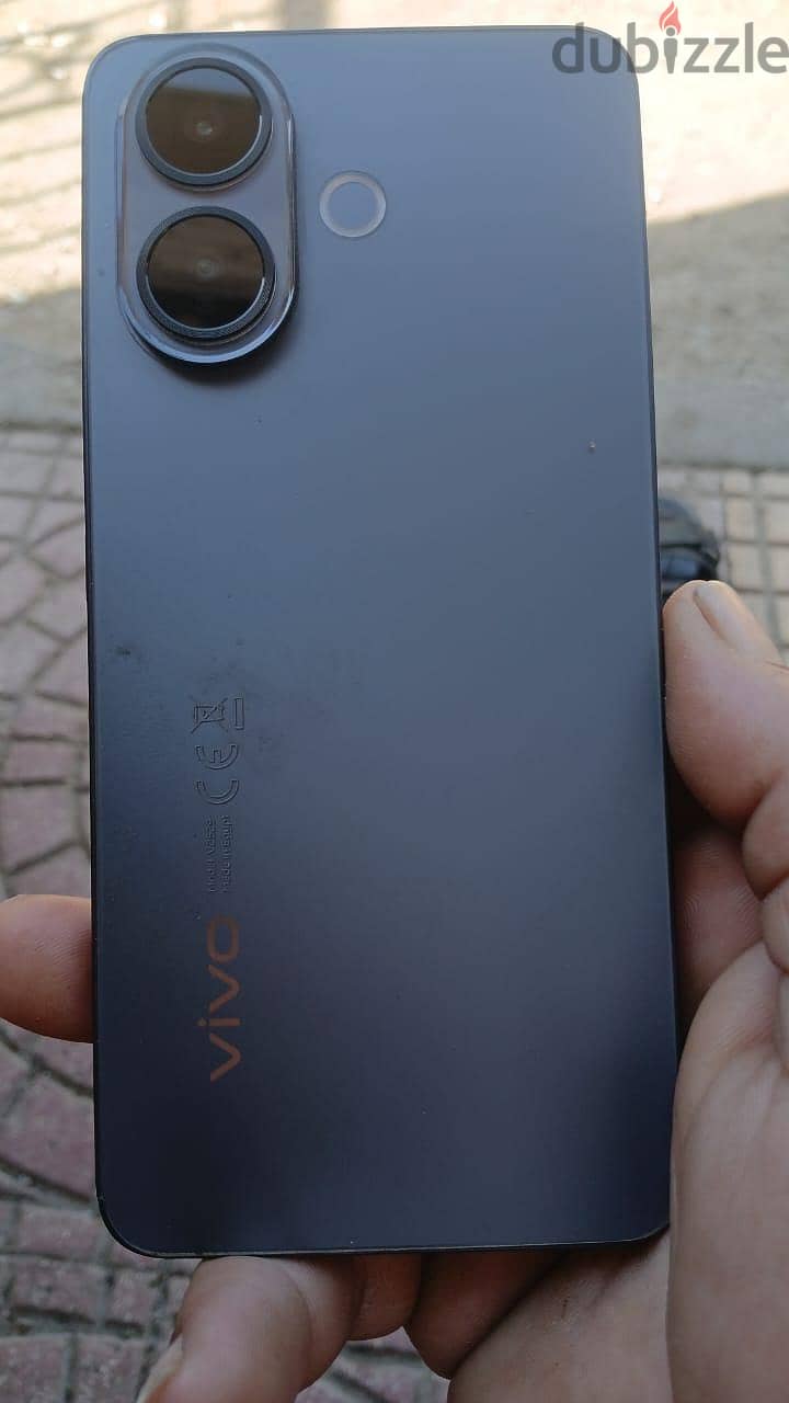فيفو V60 1
