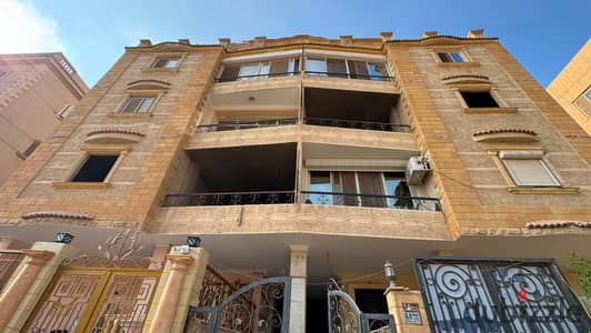 Exceptional Apartment for Sale – El Shorouk City  Location: District 4 – First Neighborhood