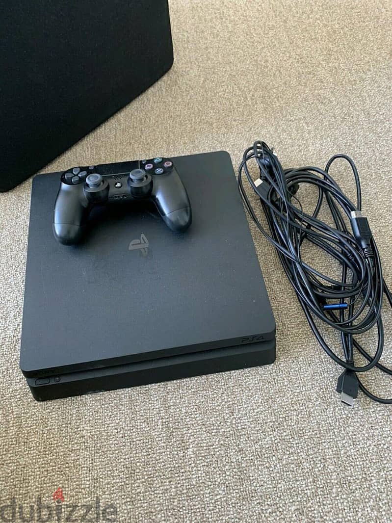 Playstation 4 slim 3