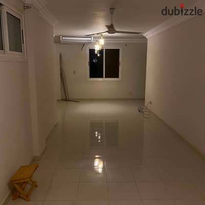 For Rent in Al Rehab – 100m² Ground Floor Apartment with Garden – Prime Location