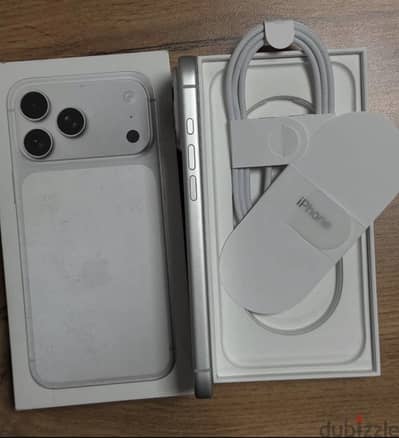 Apple - iPhone 17 Pro Max
