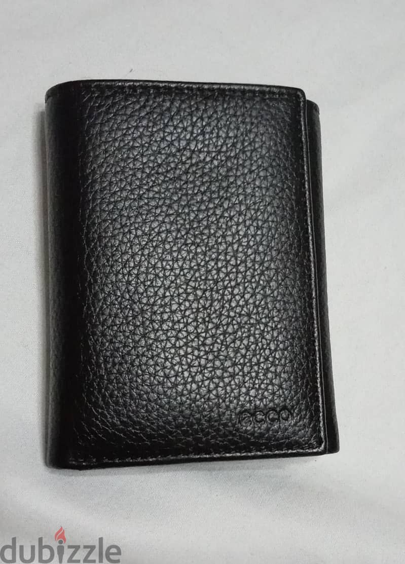 ECCO Essential Tri Fold Wallet – Black – RFID – New 5
