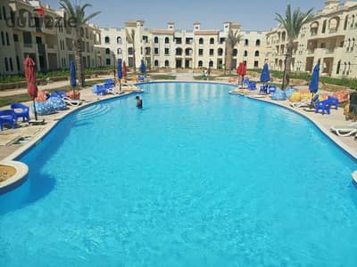 شاليه للبيع متشطب بالكامل في لاسيرينا بالم بيتش اجمل بحر في العين السخنه فيو بحر بمقدم 10% وتقسيط على 6 سنوات بدون فوائد