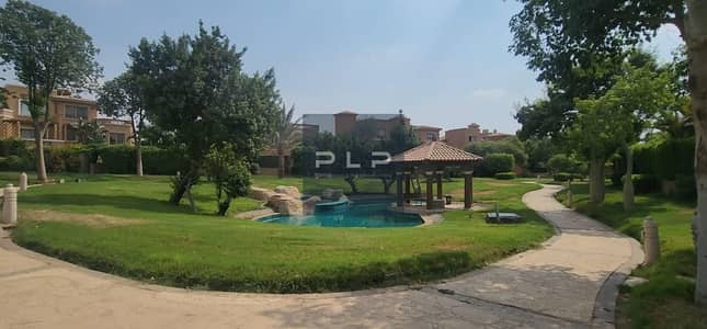 Twin house available for ready to move at the lowest market price, featuring ultra-super-lux finishing, located in the Bellagio Compound, New Cai