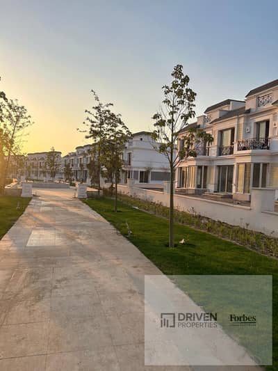 Ready to Move Corner Townhouse For Sale By Installment In Mountain View iCity October 6th of October Giza