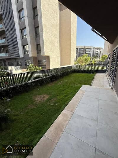 Furnished ground-floor apartment with a garden for rent in a prime location at Madinaty – Privado.