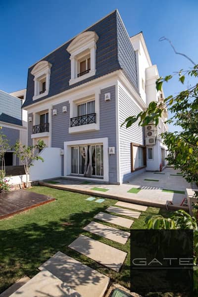 Ready to move-in standalone villa in Mountain View Chillout, ultra super lux, fully finished & furnished, prime location, turnkey, at a special price