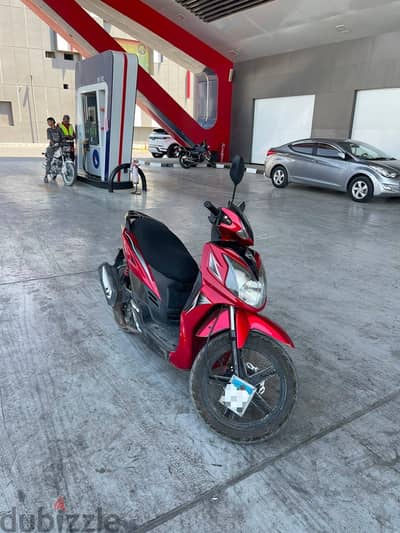 SYM SR