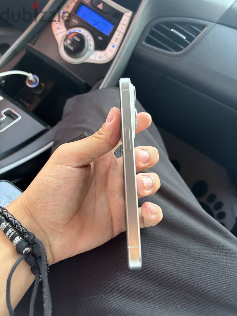 ايفون15برو 1