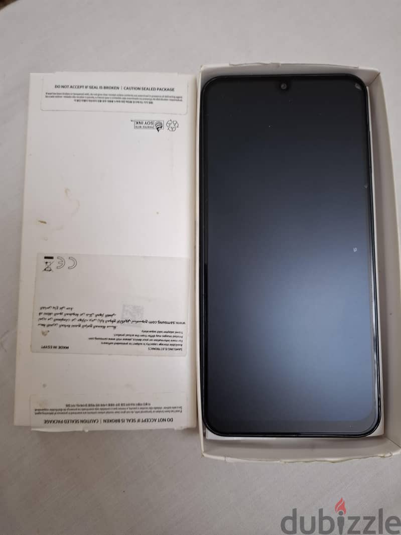 Samsung A16 1