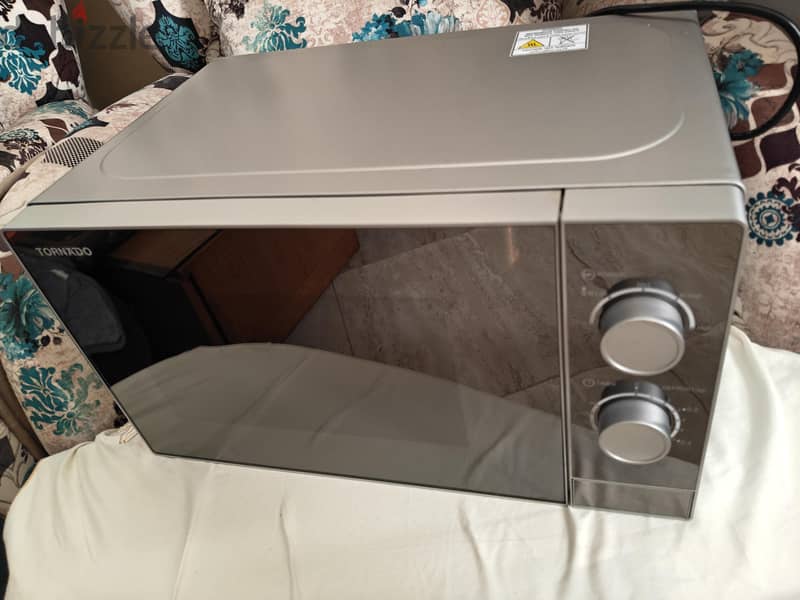 tornado microwave 3